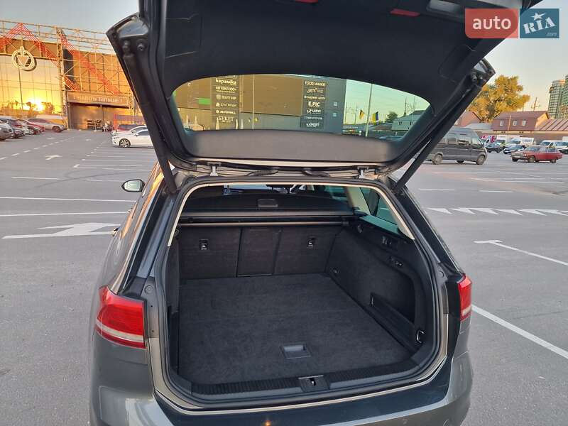 Універсал Volkswagen Passat 2015 в Києві фото 35 Універсал Volkswagen Passat 2015 в Києві