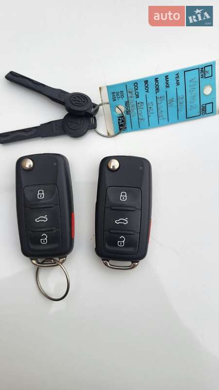 Седан Volkswagen Passat 2016 в Киеве фото 3 Седан Volkswagen Passat 2016 в Киеве