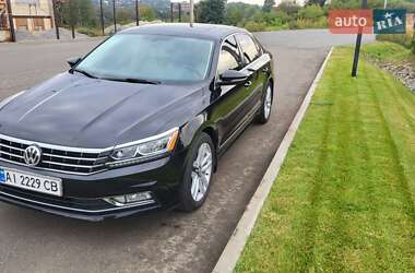 Седан Volkswagen Passat 2016 в Киеве