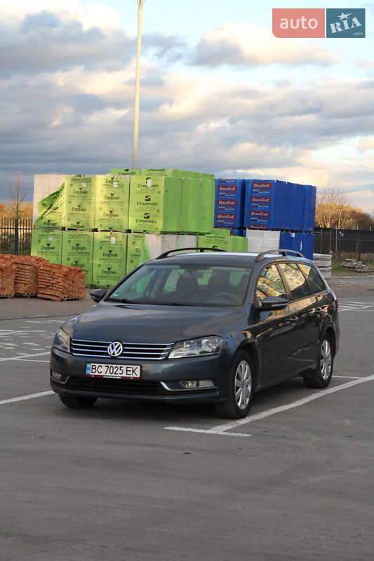 Volkswagen Passat 2011 Volkswagen Passat 2011