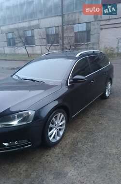 Универсал Volkswagen Passat 2013 в Кривом Роге