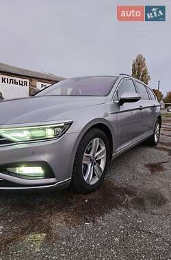 Универсал Volkswagen Passat 2020 в Мироновке Универсал Volkswagen Passat 2020 в Мироновке