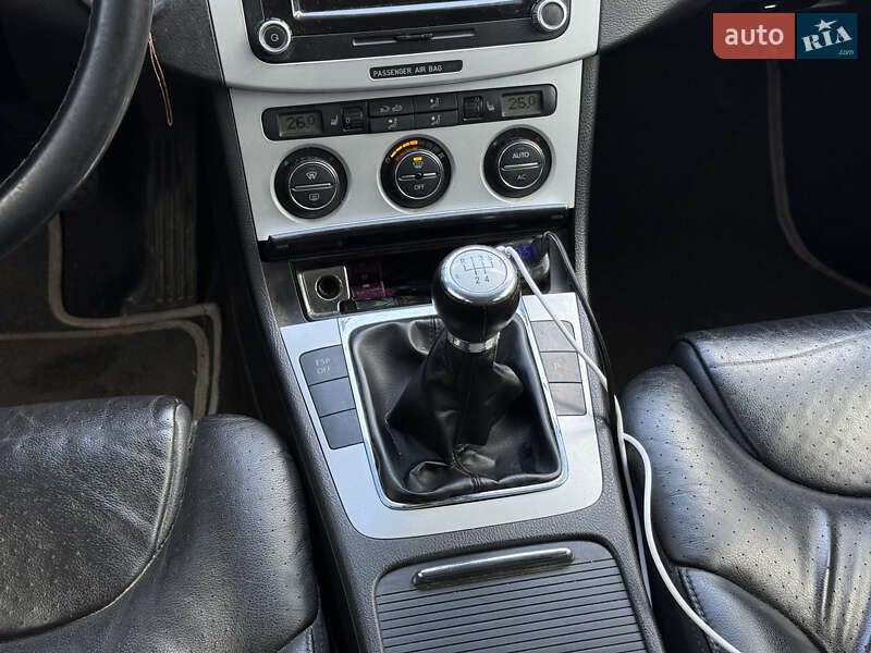 Универсал Volkswagen Passat 2008 в Львове фото 23 Универсал Volkswagen Passat 2008 в Львове