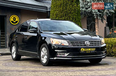 Седан Volkswagen Passat 2016 в Львове