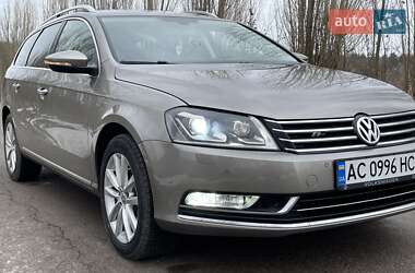 Универсал Volkswagen Passat 2012 в Торчине