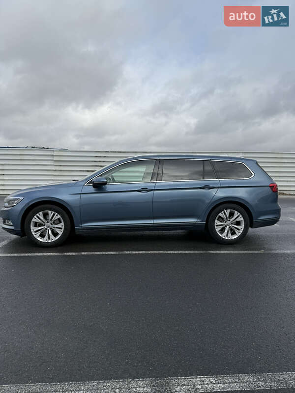 Универсал Volkswagen Passat 2017 в Львове фото 5 Универсал Volkswagen Passat 2017 в Львове
