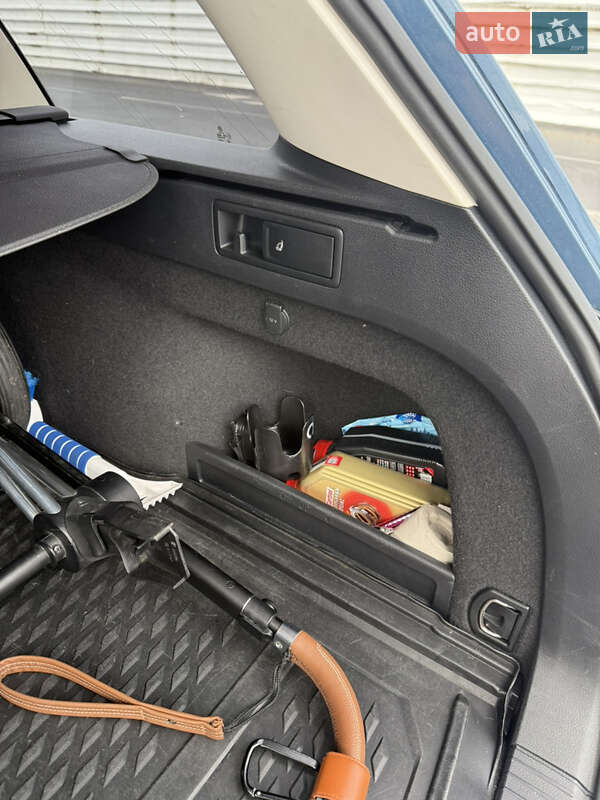 Универсал Volkswagen Passat 2017 в Львове фото 41 Универсал Volkswagen Passat 2017 в Львове