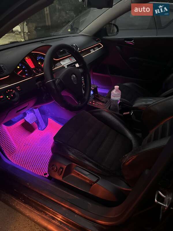 Седан Volkswagen Passat 2007 в Одессе