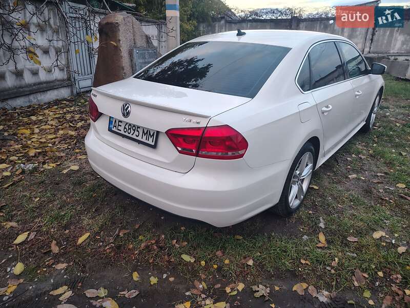 Седан Volkswagen Passat 2013 в Каменском