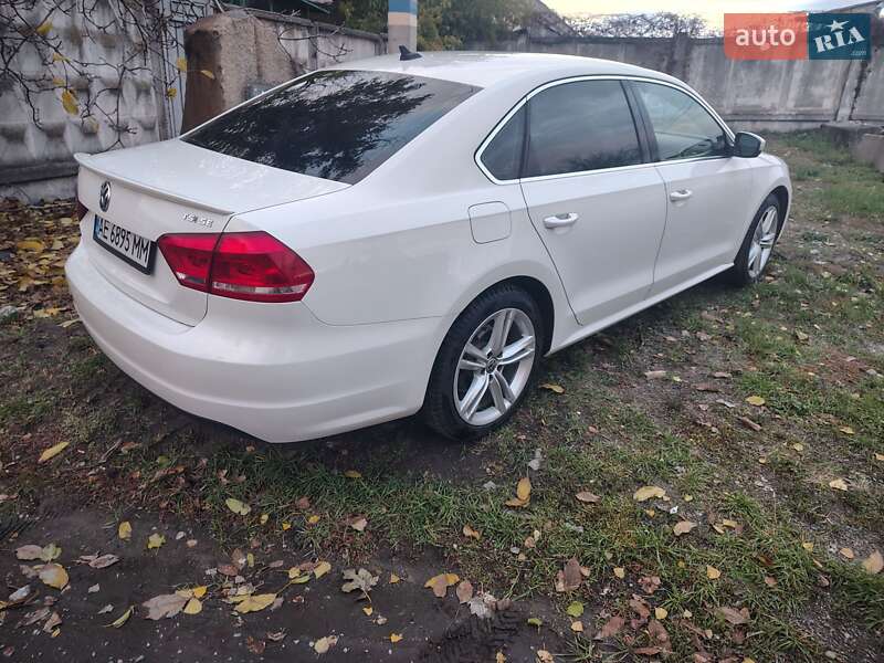 Седан Volkswagen Passat 2013 в Каменском