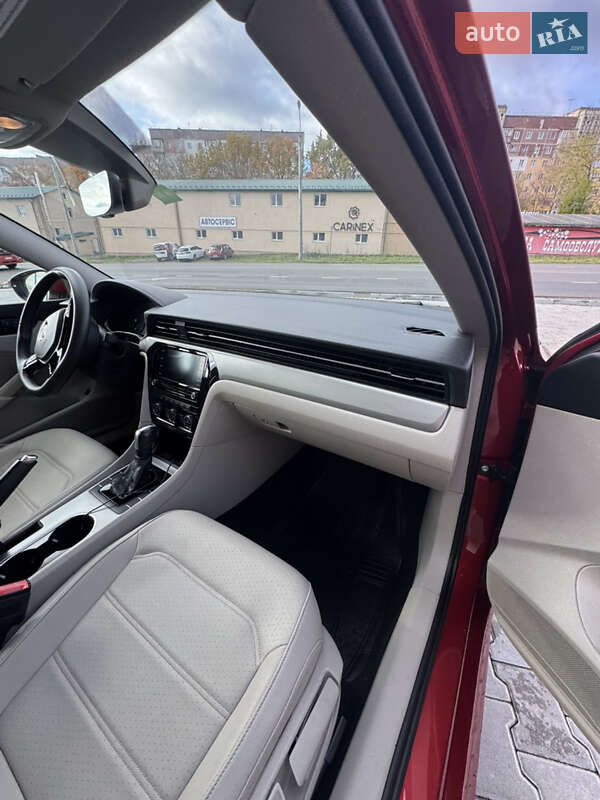 Седан Volkswagen Passat 2021 в Тернополе фото 19 Седан Volkswagen Passat 2021 в Тернополе