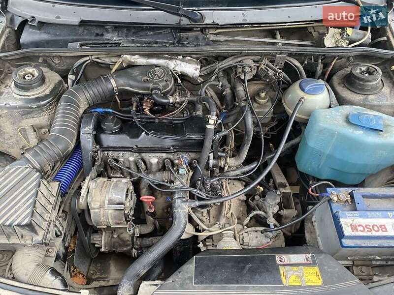 Седан Volkswagen Passat 1989 в Сарнах фото 4 Седан Volkswagen Passat 1989 в Сарнах