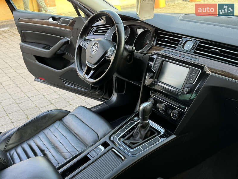 Седан Volkswagen Passat 2016 в Львове фото 21 Седан Volkswagen Passat 2016 в Львове