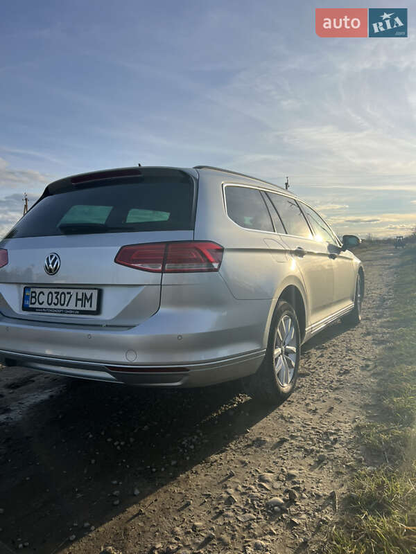 Универсал Volkswagen Passat 2015 в Львове фото 6 Универсал Volkswagen Passat 2015 в Львове