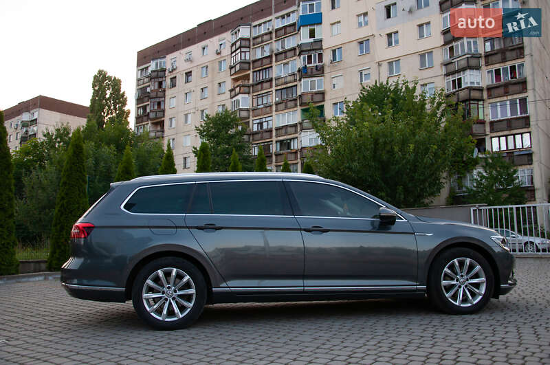 Універсал Volkswagen Passat 2016 в Ужгороді