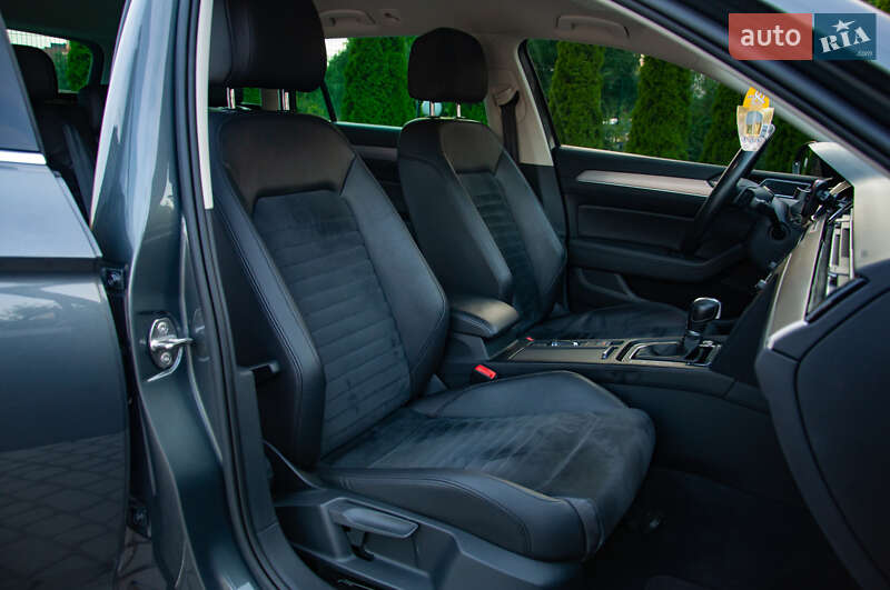 Універсал Volkswagen Passat 2016 в Ужгороді