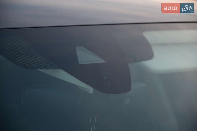 Універсал Volkswagen Passat 2016 в Ужгороді