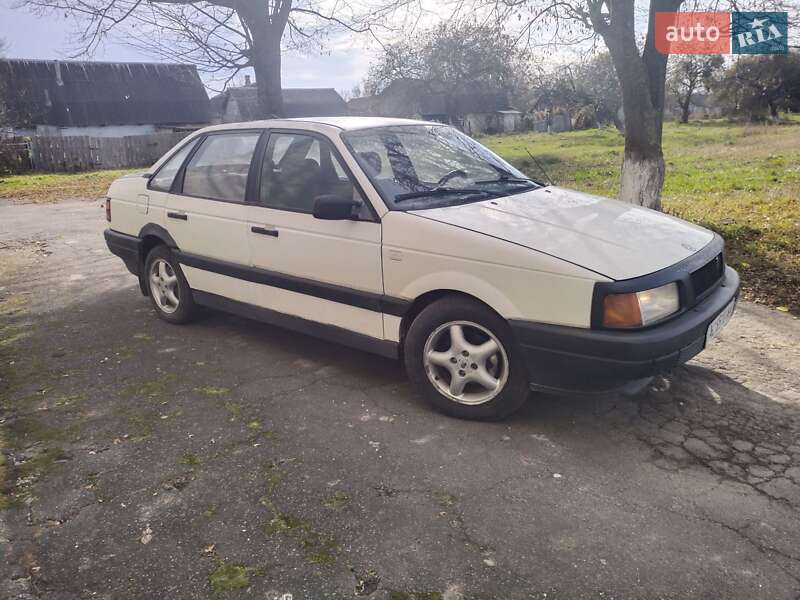Volkswagen Passat 1989