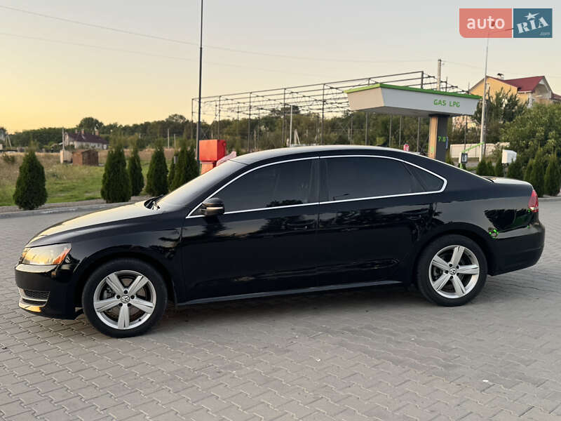 Седан Volkswagen Passat 2012 в Хмельницком