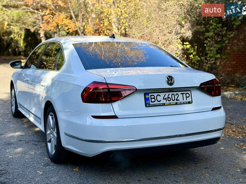 Седан Volkswagen Passat 2016 в Дніпрі