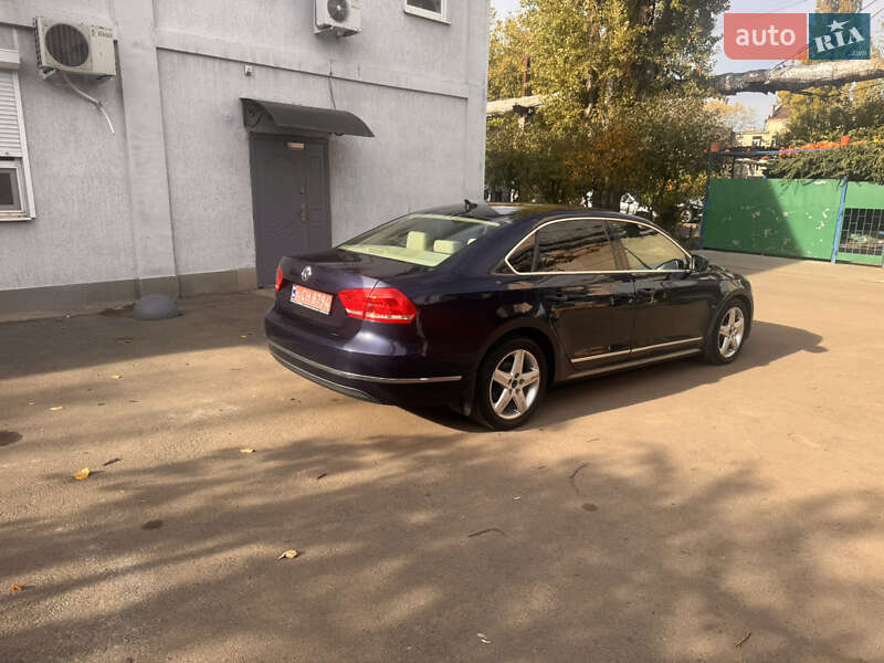 Седан Volkswagen Passat 2013 в Одессе фото 5 Седан Volkswagen Passat 2013 в Одессе