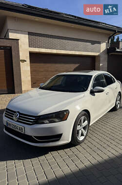 Седан Volkswagen Passat 2011 в Измаиле