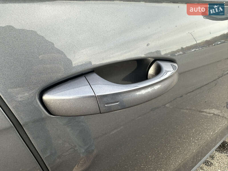 Седан Volkswagen Passat 2020 в Киеве