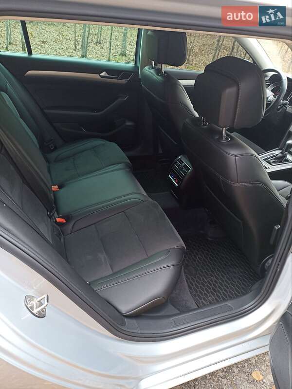 Универсал Volkswagen Passat 2016 в Радомышле