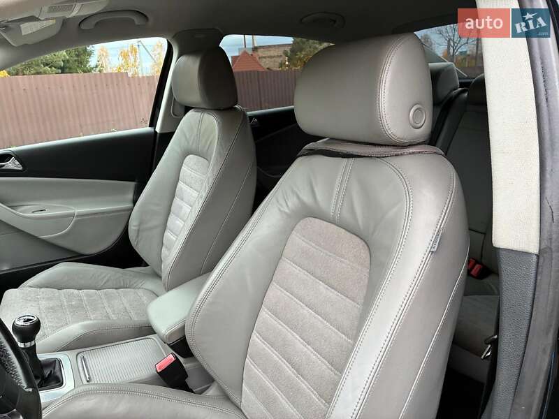 Седан Volkswagen Passat 2006 в Луцке фото 19 Седан Volkswagen Passat 2006 в Луцке