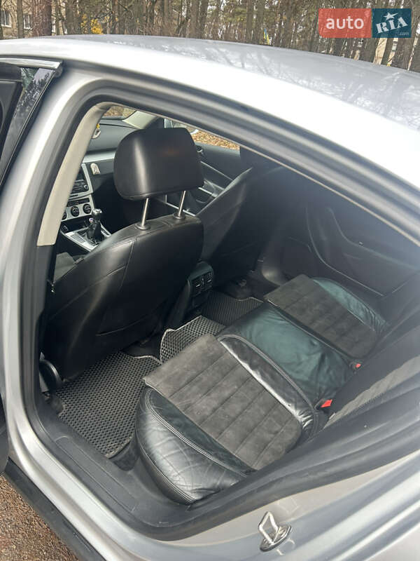Седан Volkswagen Passat 2005 в Глухове фото 6 Седан Volkswagen Passat 2005 в Глухове