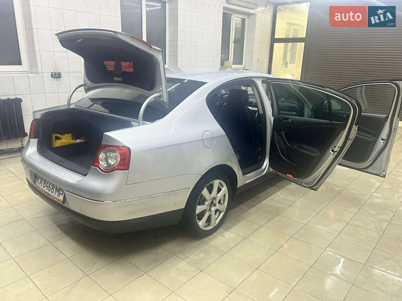 Седан Volkswagen Passat 2005 в Глухове фото 9 Седан Volkswagen Passat 2005 в Глухове