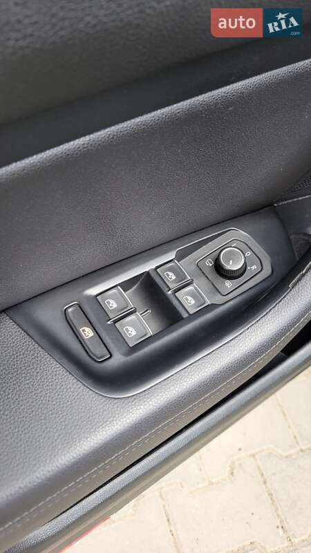 Универсал Volkswagen Passat 2016 в Коломые