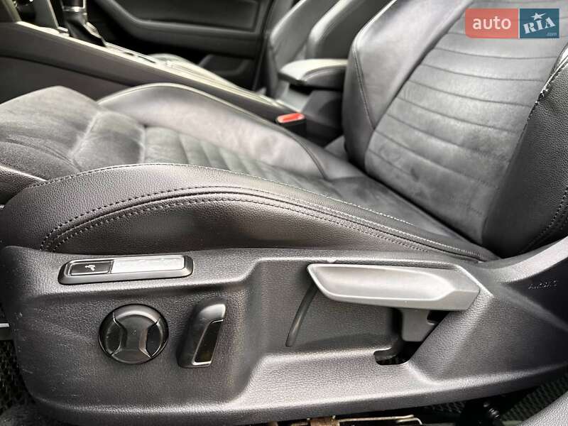 Универсал Volkswagen Passat 2015 в Ивано-Франковске фото 32 Универсал Volkswagen Passat 2015 в Ивано-Франковске