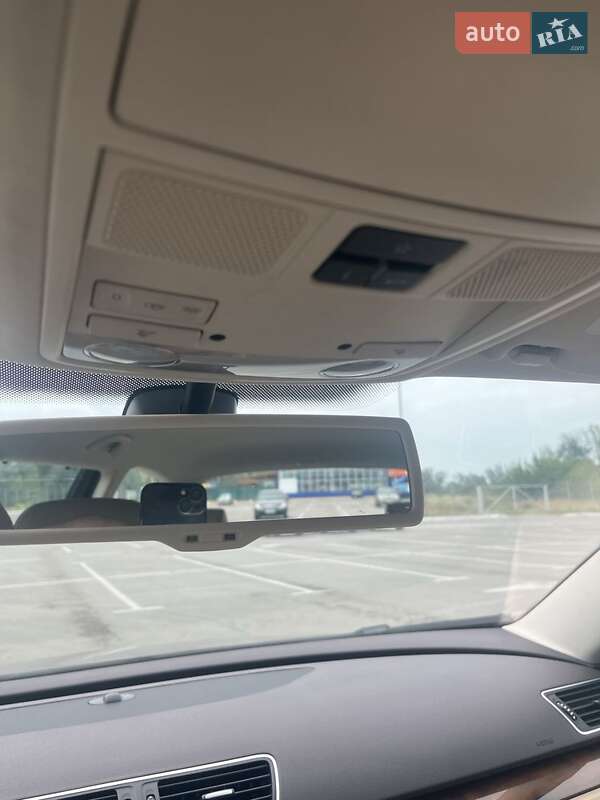 Универсал Volkswagen Passat 2012 в Запорожье