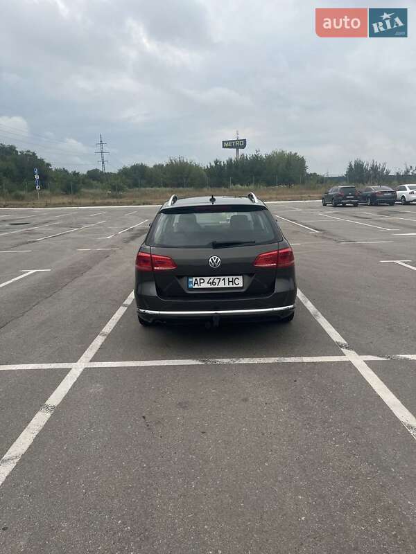 Универсал Volkswagen Passat 2012 в Запорожье
