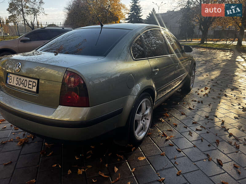 Седан Volkswagen Passat 2003 в Кременчуге фото 3 Седан Volkswagen Passat 2003 в Кременчуге