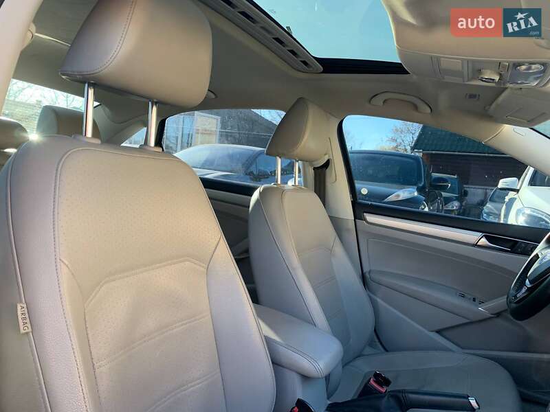 Седан Volkswagen Passat 2018 в Коломиї
