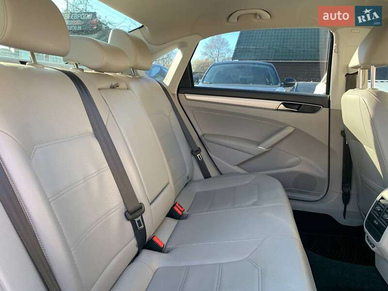 Седан Volkswagen Passat 2018 в Коломиї