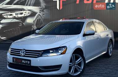 Седан Volkswagen Passat 2015 в Львове