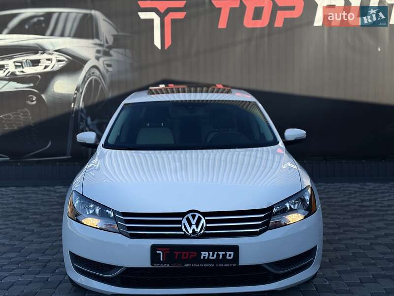 Седан Volkswagen Passat 2015 в Львові