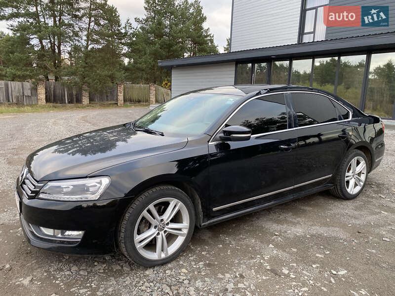 Седан Volkswagen Passat 2014 в Сарнах