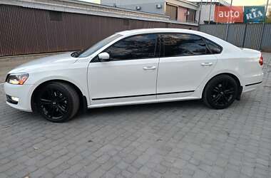 Седан Volkswagen Passat 2014 в Запорожье
