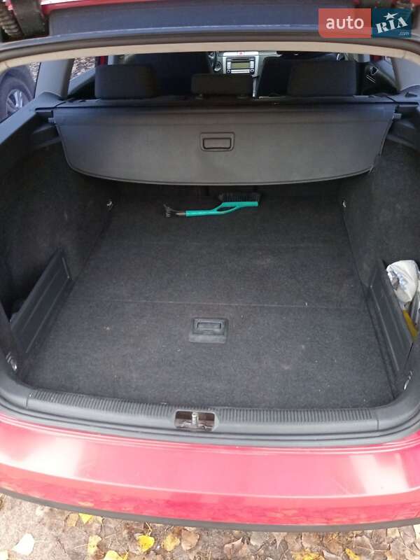 Универсал Volkswagen Passat 2006 в Кролевце фото 15 Универсал Volkswagen Passat 2006 в Кролевце
