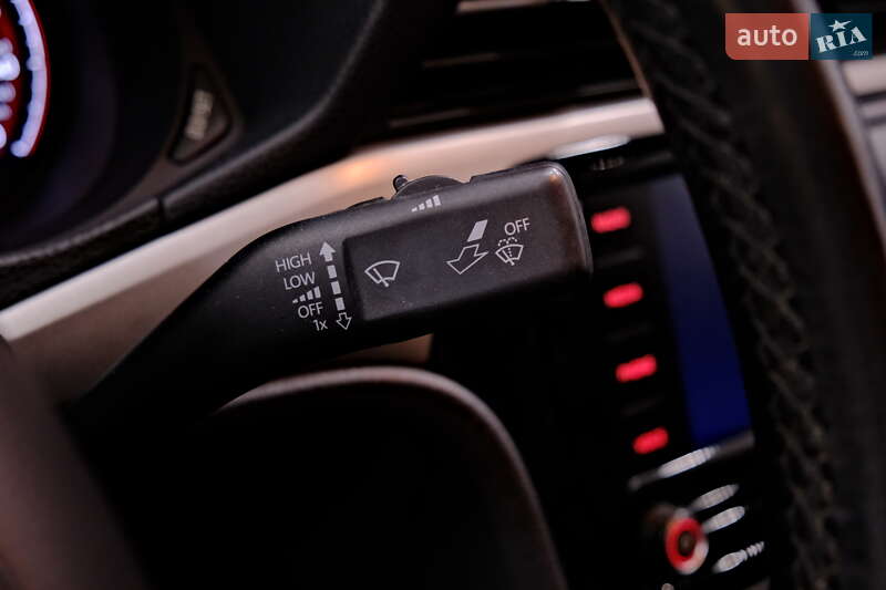 Седан Volkswagen Passat 2020 в Одессе