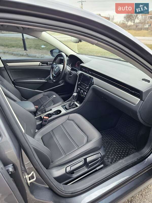 Седан Volkswagen Passat 2020 в Белой Церкви