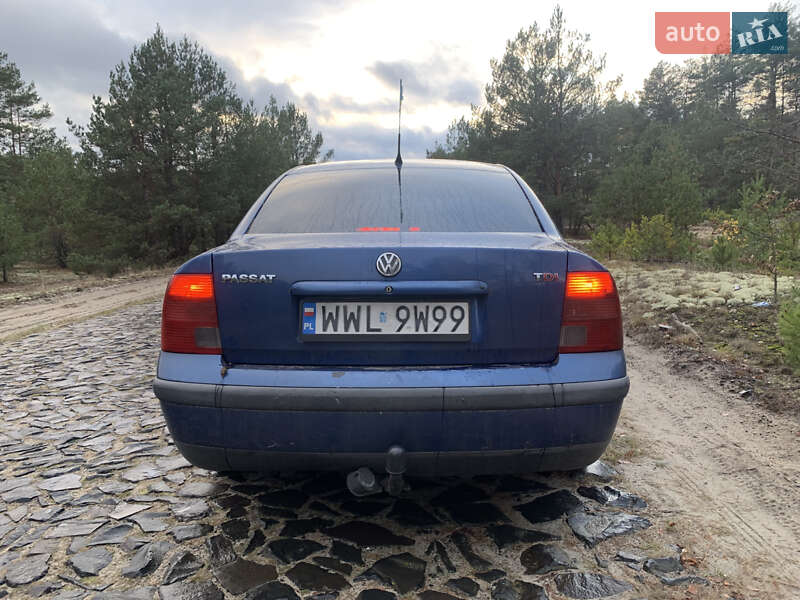 Седан Volkswagen Passat 1998 в Заречном