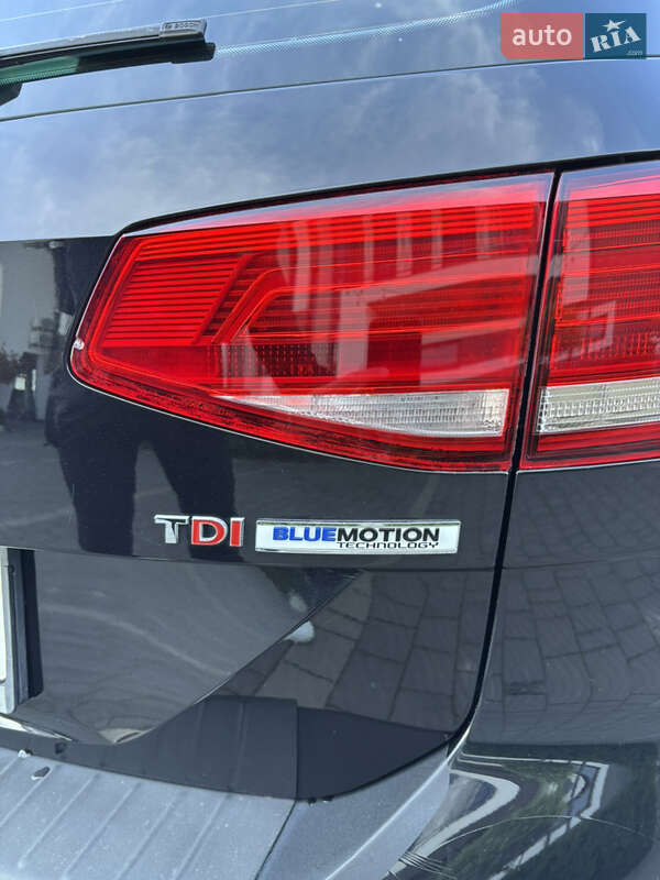 Универсал Volkswagen Passat 2015 в Львове фото 14 Универсал Volkswagen Passat 2015 в Львове