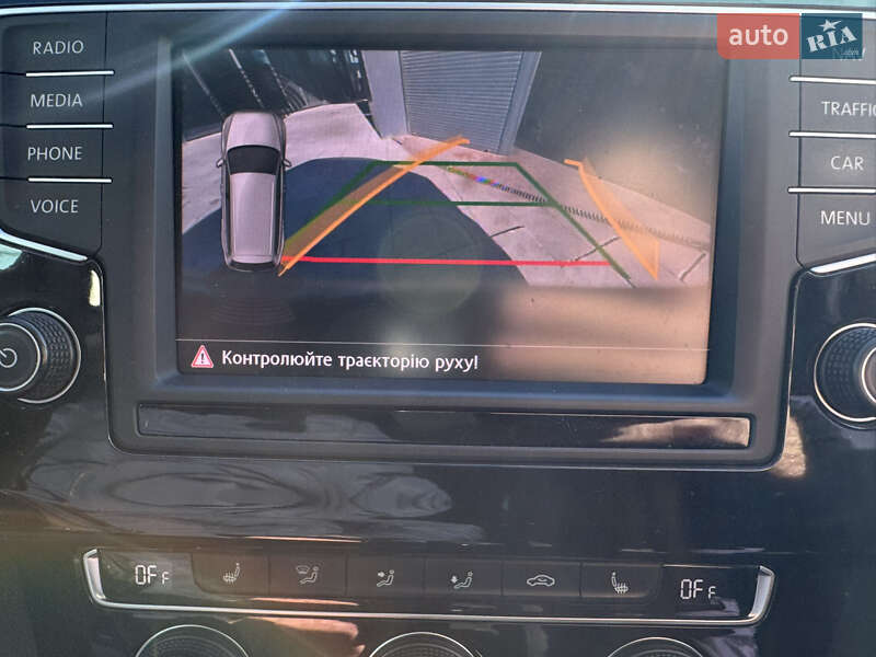 Універсал Volkswagen Passat 2016 в Києві