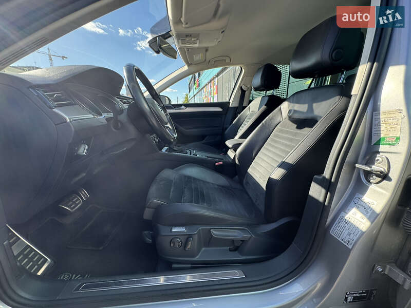 Універсал Volkswagen Passat 2016 в Києві