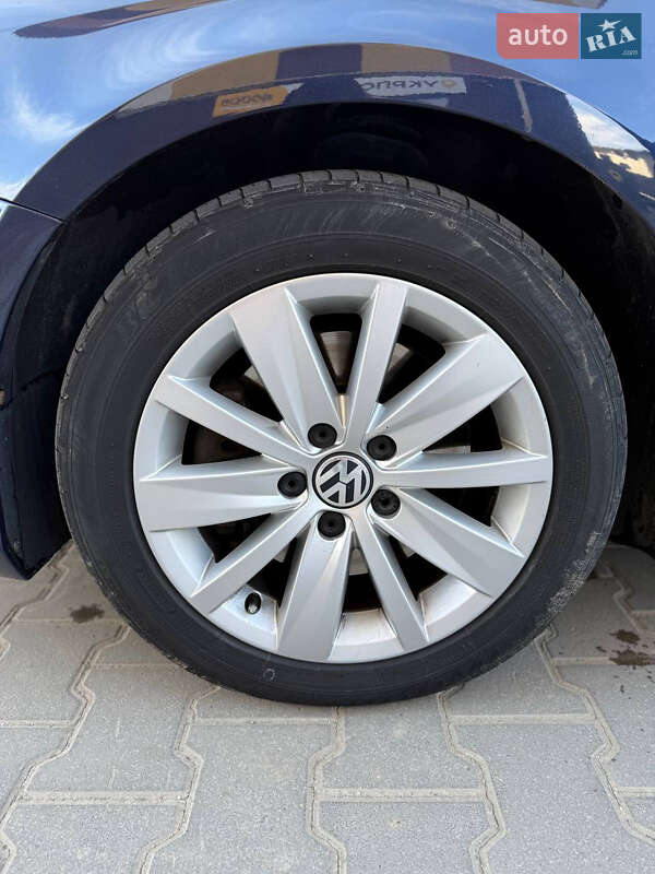 Универсал Volkswagen Passat 2013 в Тернополе фото 18 Универсал Volkswagen Passat 2013 в Тернополе
